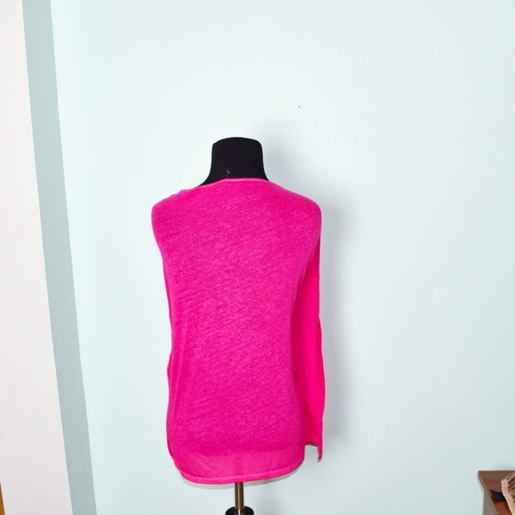 American Eagle Pink Lightweight Top - Picture 2 of 2